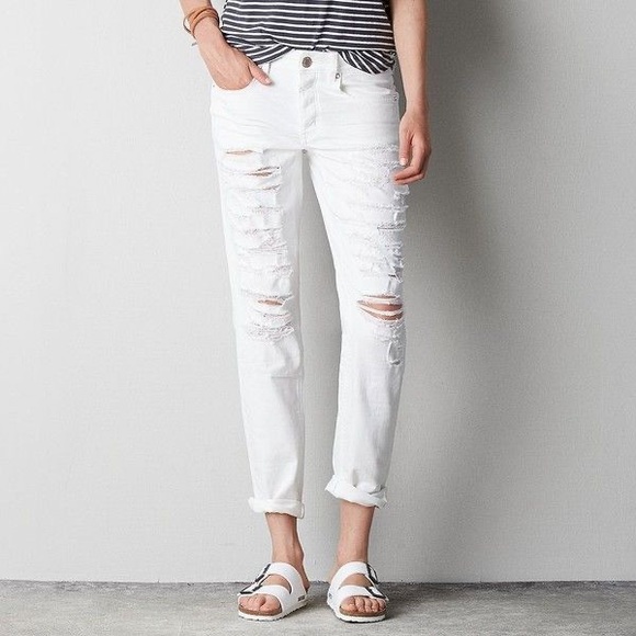 american eagle ripped white jeans